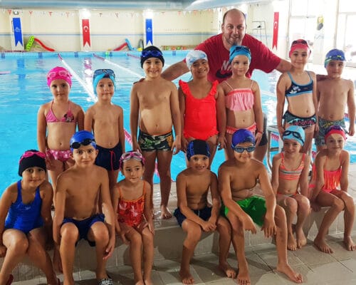 Acıbadem Yüzme Havuzu