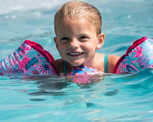 Çocuklar İçin Yüzme Kurslarında Kolluk Kullanımı