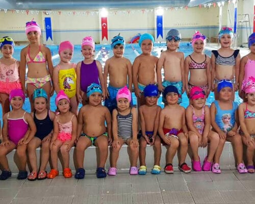 Kadıköy Acıbadem’de Yüzme Öğrenmenin Güvenli ve Profesyonel Adresi