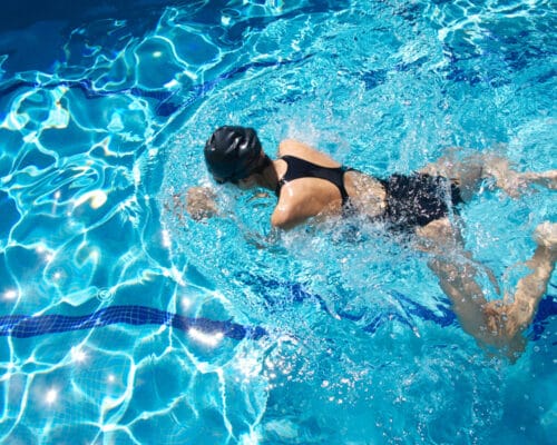 Kurbağalama Yüzme Tekniği